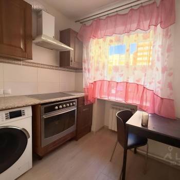 Сдается 2-х комнатная квартира, 48 м²
