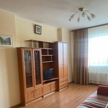 Сдается 1-комнатная квартира, 45 м²