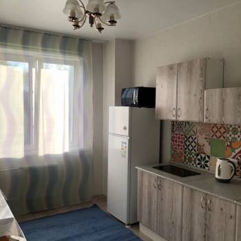 Сдается 1-комнатная квартира, 44 м²