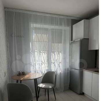 Сдается 1-комнатная квартира, 40,7 м²