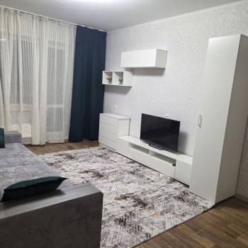 Сдается 1-комнатная квартира, 37,5 м²