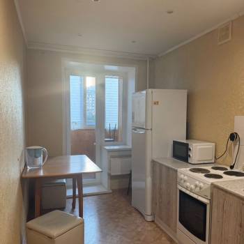 Сдается 1-комнатная квартира, 35 м²