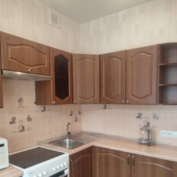 Сдается 1-комнатная квартира, 42 м²
