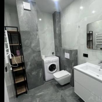 Сдается 1-комнатная квартира, 50 м²