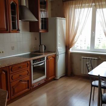 Сдается Многокомнатная квартира, 65 м²