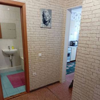 Сдается 1-комнатная квартира, 43 м²