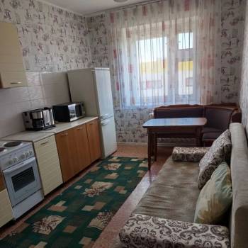 Сдается 1-комнатная квартира, 43 м²