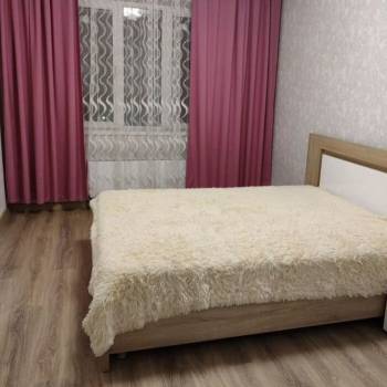 Сдается 1-комнатная квартира, 45 м²