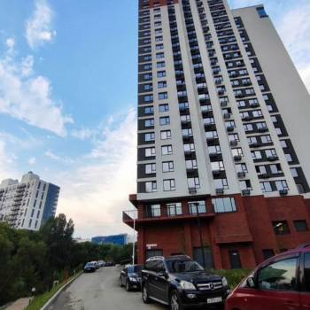 Сдается 1-комнатная квартира, 40 м²