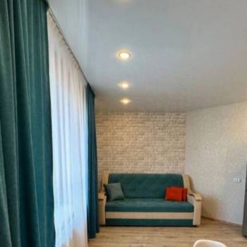 Сдается 1-комнатная квартира, 46 м²