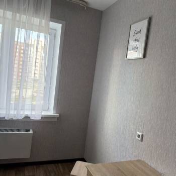 Сдается 1-комнатная квартира, 45 м²