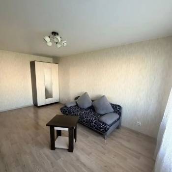 Сдается 1-комнатная квартира, 39 м²