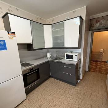 Сдается 1-комнатная квартира, 45 м²