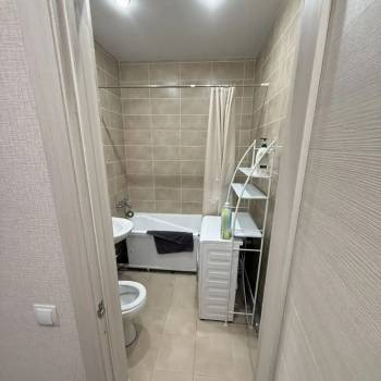Сдается 1-комнатная квартира, 37 м²