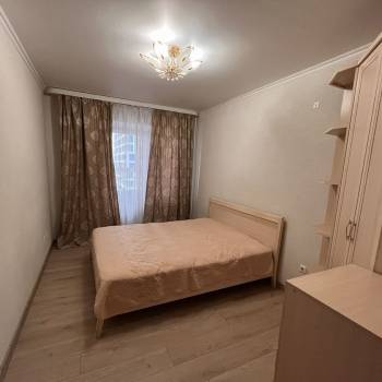 Сдается 2-х комнатная квартира, 64 м²