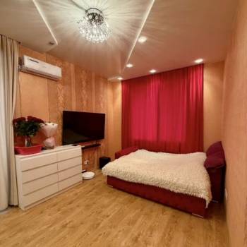 Продается Многокомнатная квартира, 73,6 м²