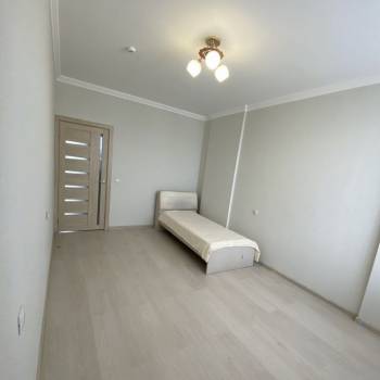 Сдается Многокомнатная квартира, 90 м²