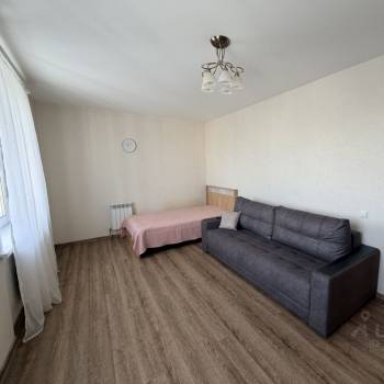 Сдается 1-комнатная квартира, 42 м²