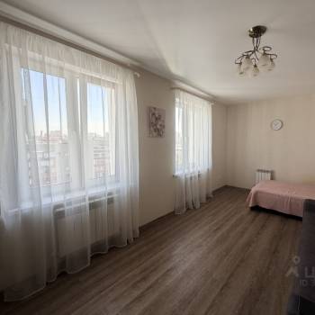 Сдается 1-комнатная квартира, 42 м²