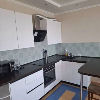 Сдается 1-комнатная квартира, 37 м²