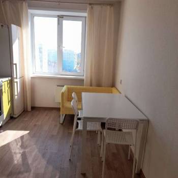 Сдается 2-х комнатная квартира, 64 м²