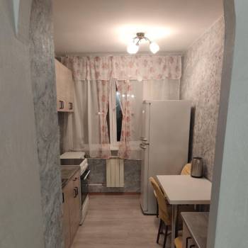 Сдается 2-х комнатная квартира, 42 м²