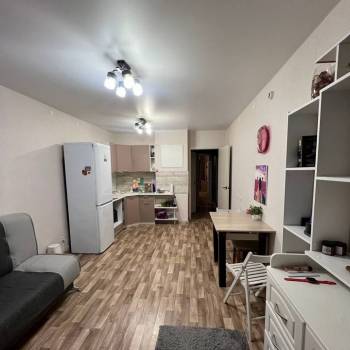 Продается 1-комнатная квартира, 45,7 м²