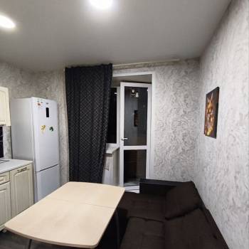 Сдается 1-комнатная квартира, 37 м²