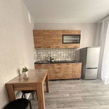 Сдается 1-комнатная квартира, 37 м²