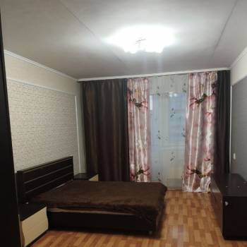 Сдается 2-х комнатная квартира, 74 м²