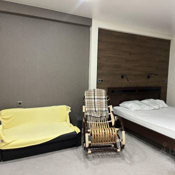 Сдается 1-комнатная квартира, 52 м²
