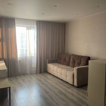 Сдается 1-комнатная квартира, 32 м²