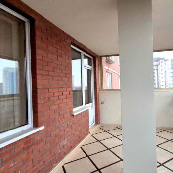 Сдается 1-комнатная квартира, 43 м²