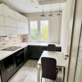Сдается Многокомнатная квартира, 59,5 м²