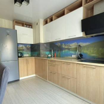 Сдается Многокомнатная квартира, 63 м²