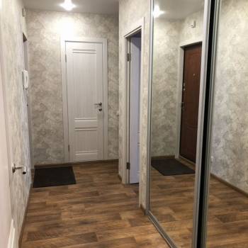 Сдается Многокомнатная квартира, 60 м²