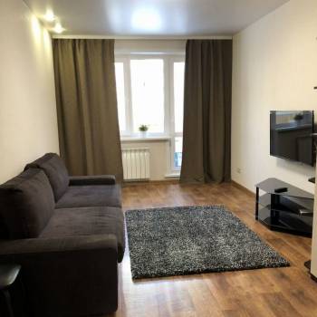 Сдается Многокомнатная квартира, 60 м²