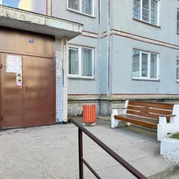 Сдается Многокомнатная квартира, 64 м²