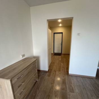 Сдается 1-комнатная квартира, 39 м²