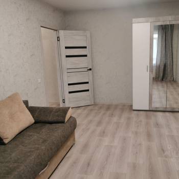 Сдается 1-комнатная квартира, 38,4 м²