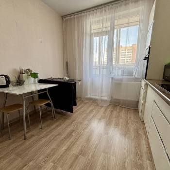 Продается 1-комнатная квартира, 36,1 м²