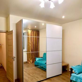 Сдается 1-комнатная квартира, 39 м²