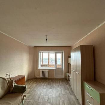 Продается 1-комнатная квартира, 37 м²