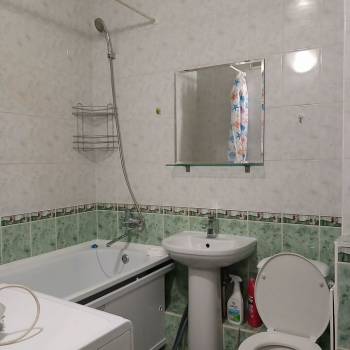 Сдается 1-комнатная квартира, 40 м²