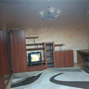Сдается 1-комнатная квартира, 43 м²