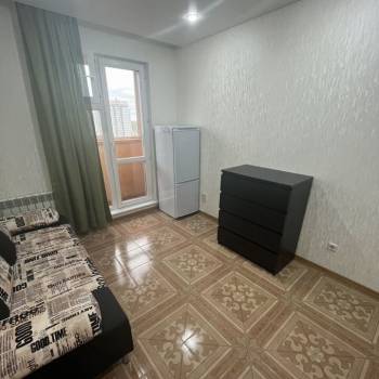 Продается 1-комнатная квартира, 18,2 м²