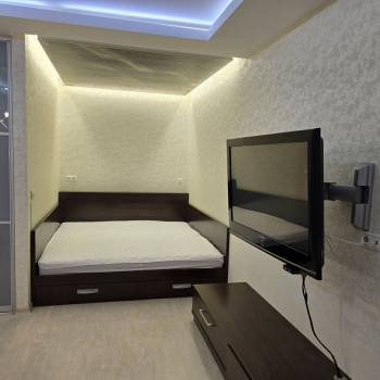 Сдается 1-комнатная квартира, 42 м²