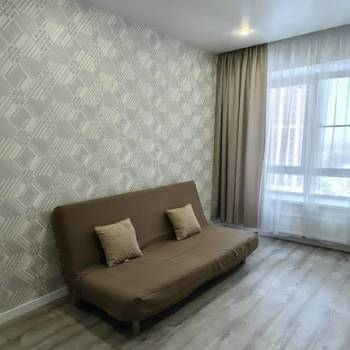 Сдается 1-комнатная квартира, 38 м²