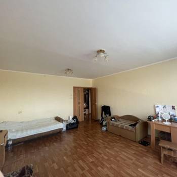Сдается 1-комнатная квартира, 54 м²
