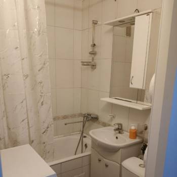 Сдается Многокомнатная квартира, 58,3 м²